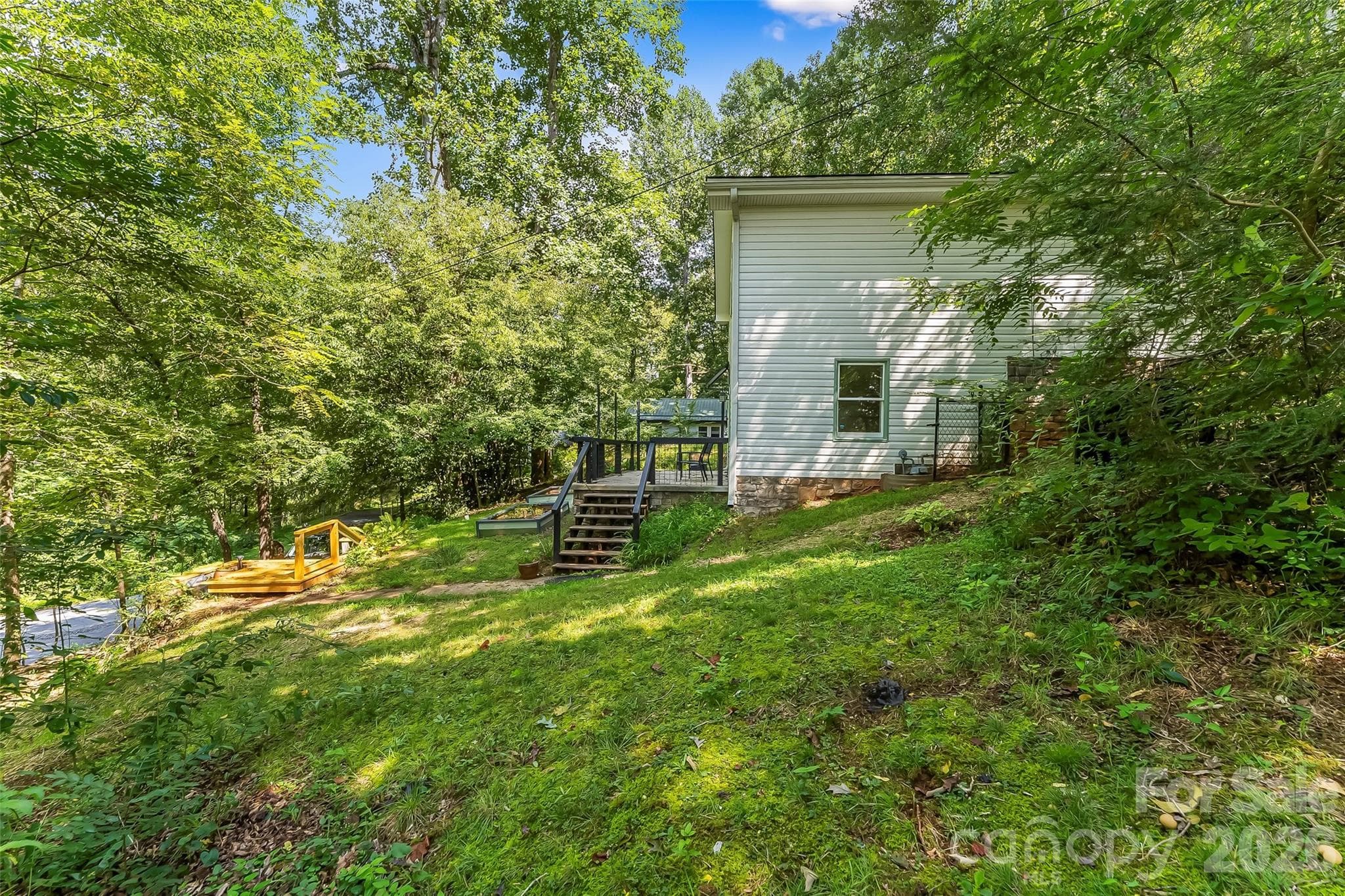 Single Family Residence at 141 Silversteen Drive, Brevard, photo 22 of 28