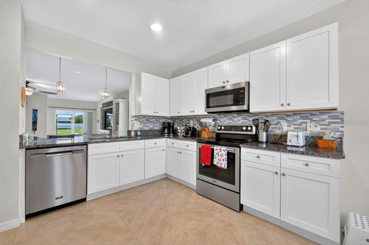 Single Family Residence at 5349 SANDPINE HAVEN LN, PORT ORANGE, photo 6 of 36