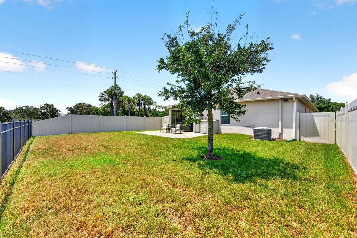 Single Family Residence at 5349 SANDPINE HAVEN LN, PORT ORANGE, photo 25 of 36