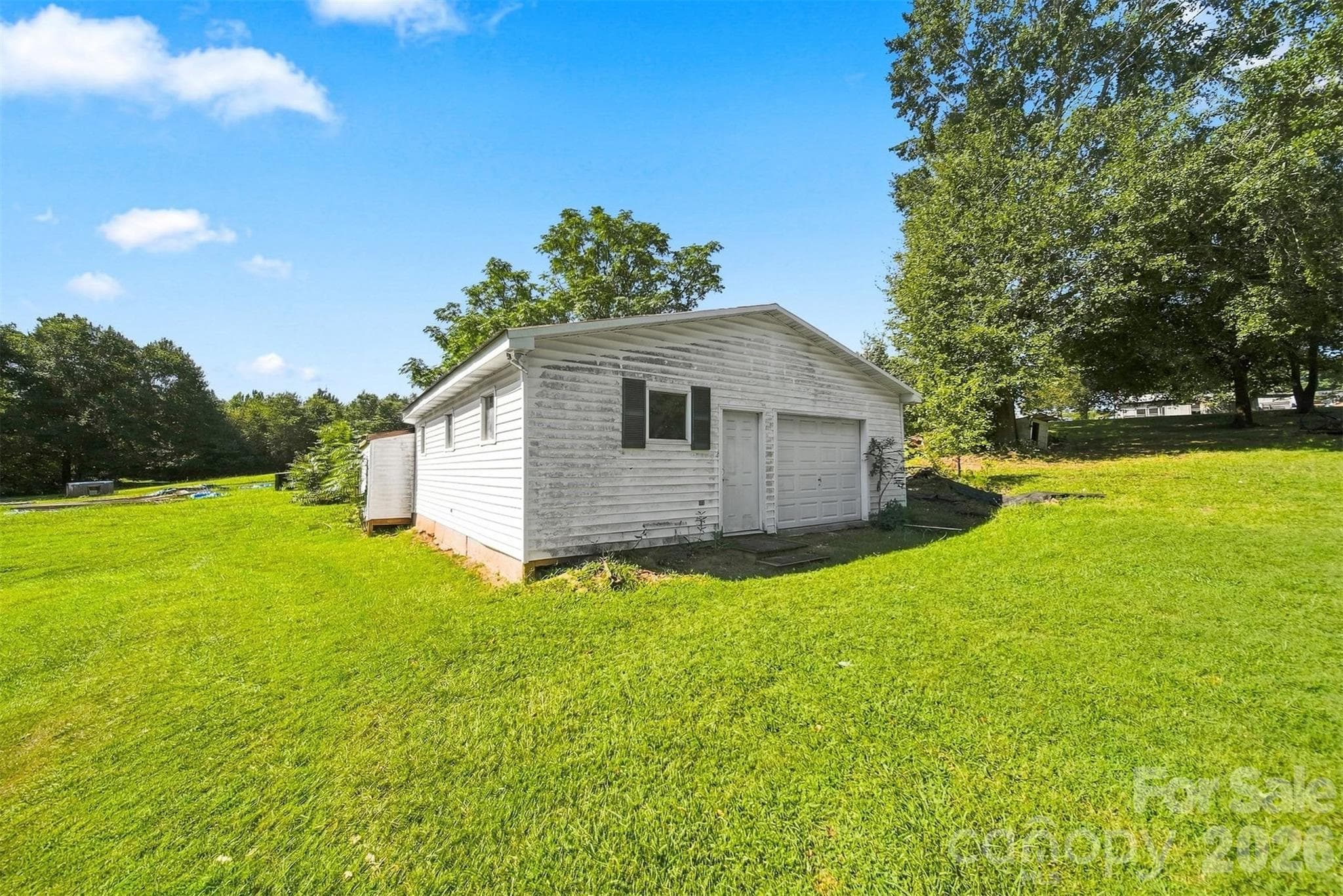 Wired workshop with office area. - 1261 Davis Road, Lincolnton