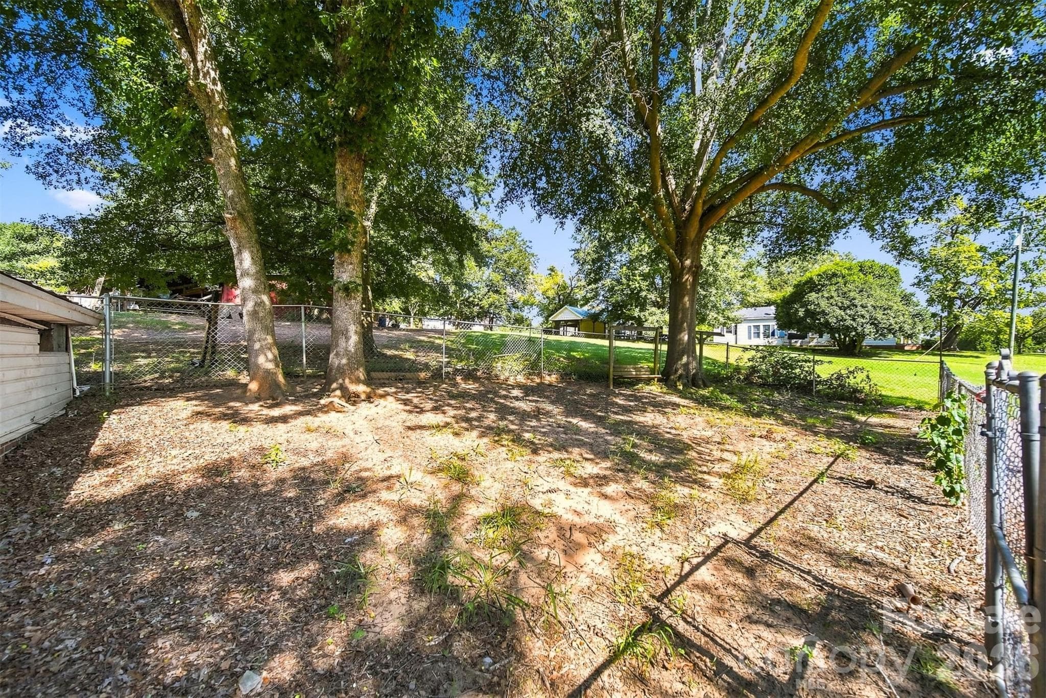 Fenced dog lot - 1261 Davis Road, Lincolnton