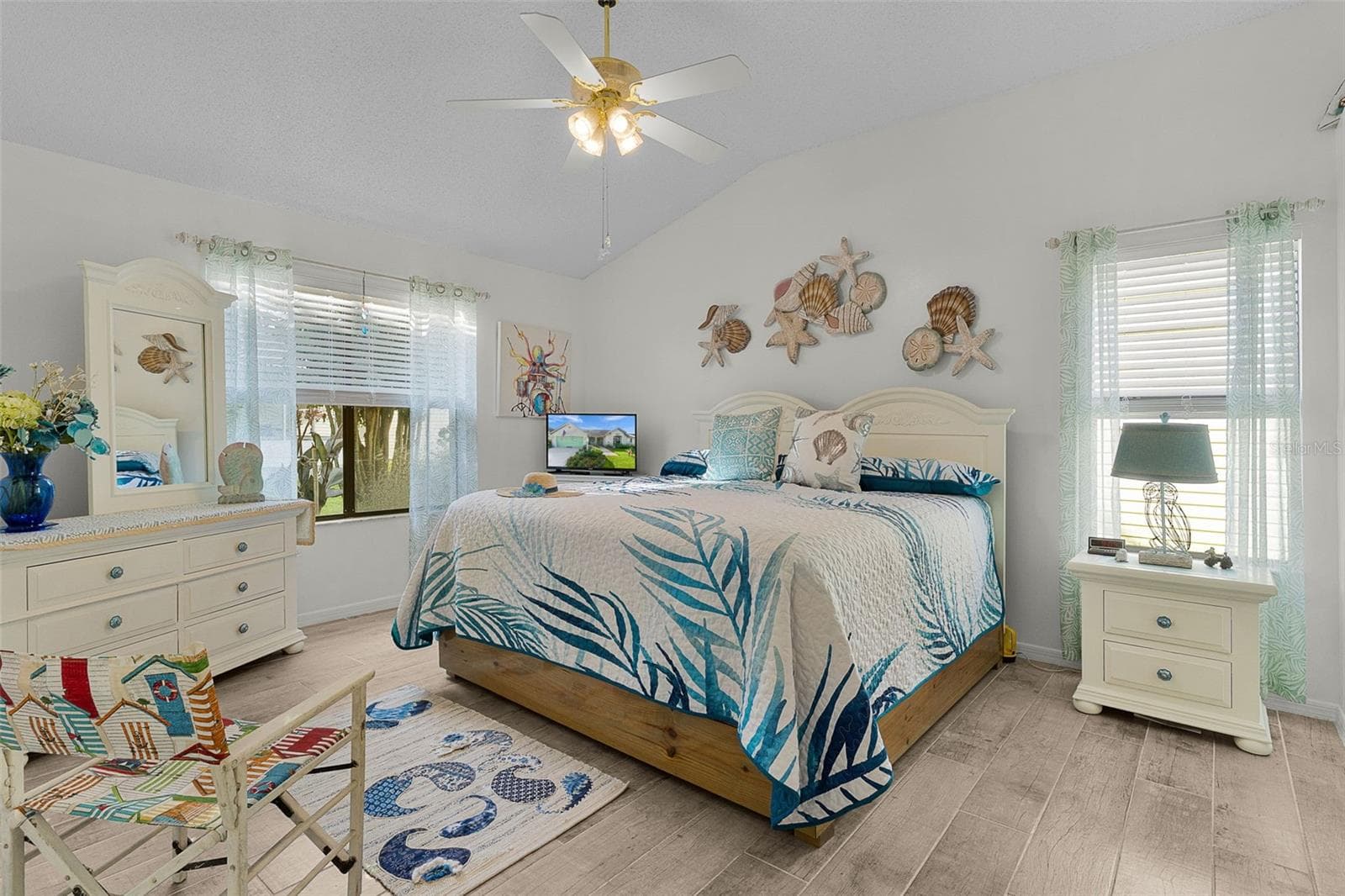 Single Family Residence at 611 LISBON LN, THE VILLAGES, photo 22 of 47