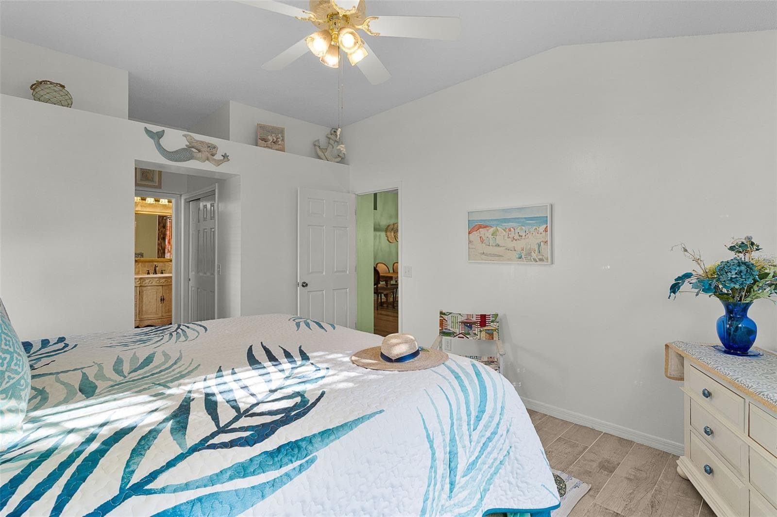 Single Family Residence at 611 LISBON LN, THE VILLAGES, photo 23 of 47