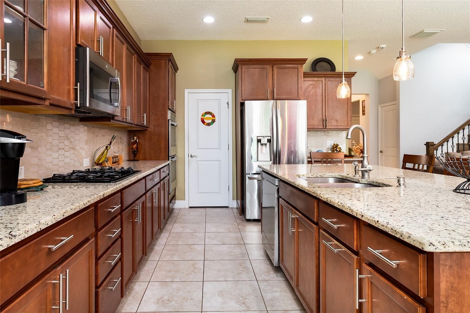 Single Family Residence at 995 KARST TREE LN, APOPKA, photo 12 of 35