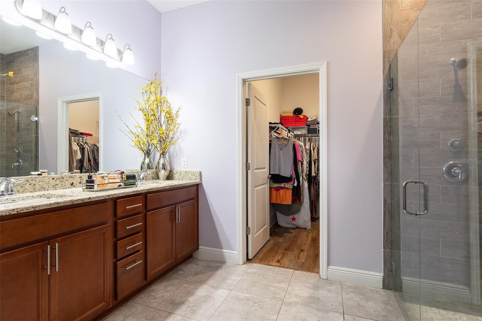 Primary Bathroom has a large walk in closet - 995 KARST TREE LN, APOPKA