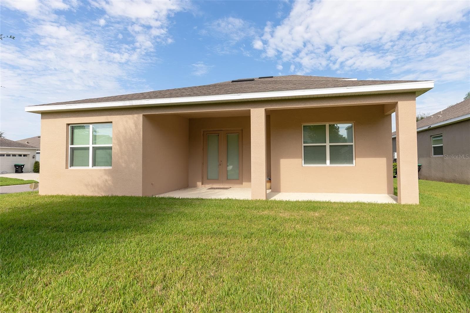 Covered lanai - 995 KARST TREE LN, APOPKA