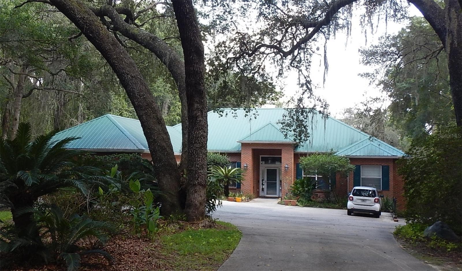 Single Family Residence at 8315 LILLY LAKE RD, MELROSE, photo 2 of 48