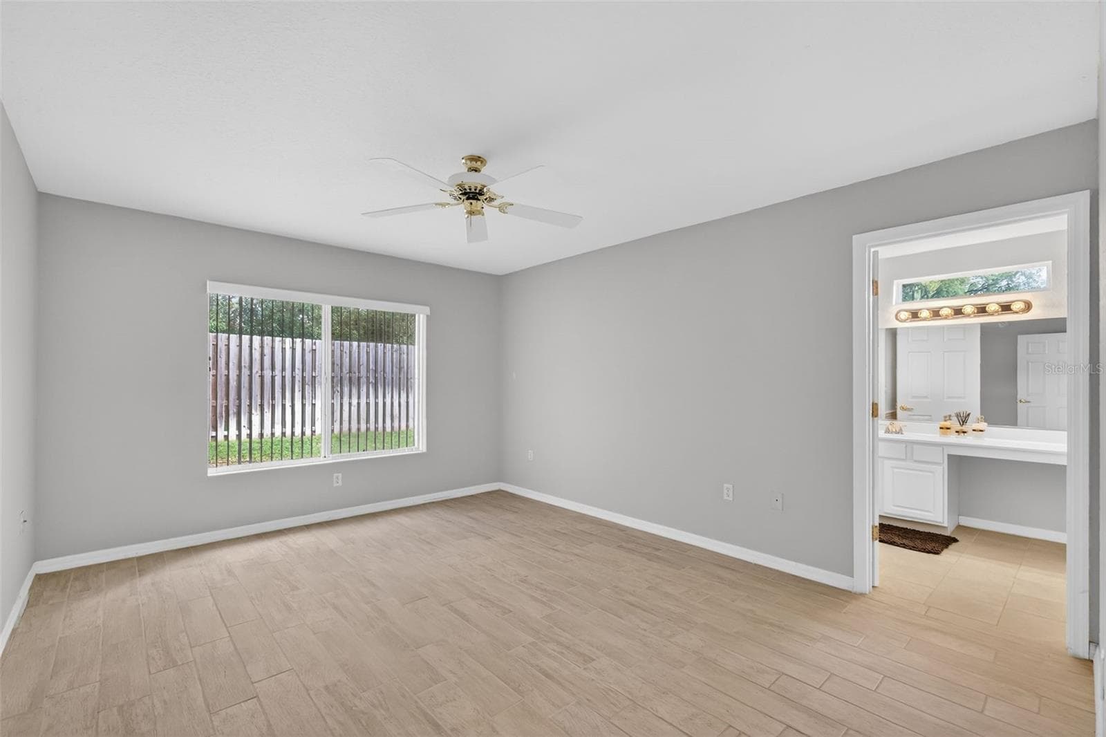 Primary suite - 8907 SE 141ST LOOP, SUMMERFIELD