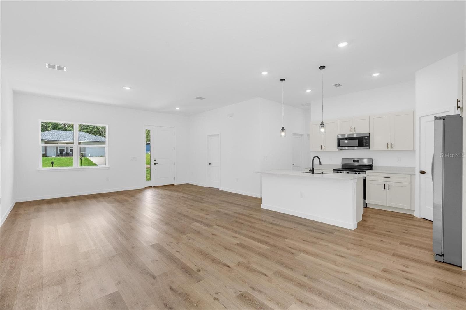 Single Family Residence at 10615 N DIDISCUS DR, CITRUS SPRINGS, photo 11 of 37