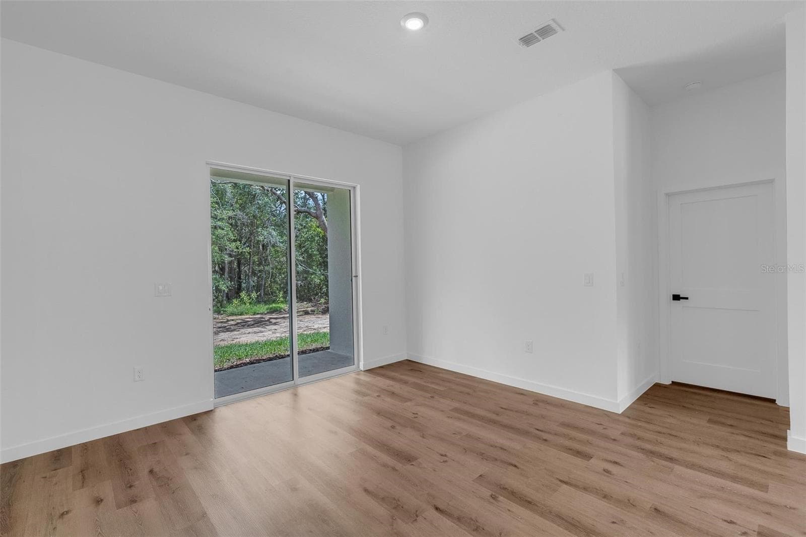 Single Family Residence at 10615 N DIDISCUS DR, CITRUS SPRINGS, photo 12 of 37