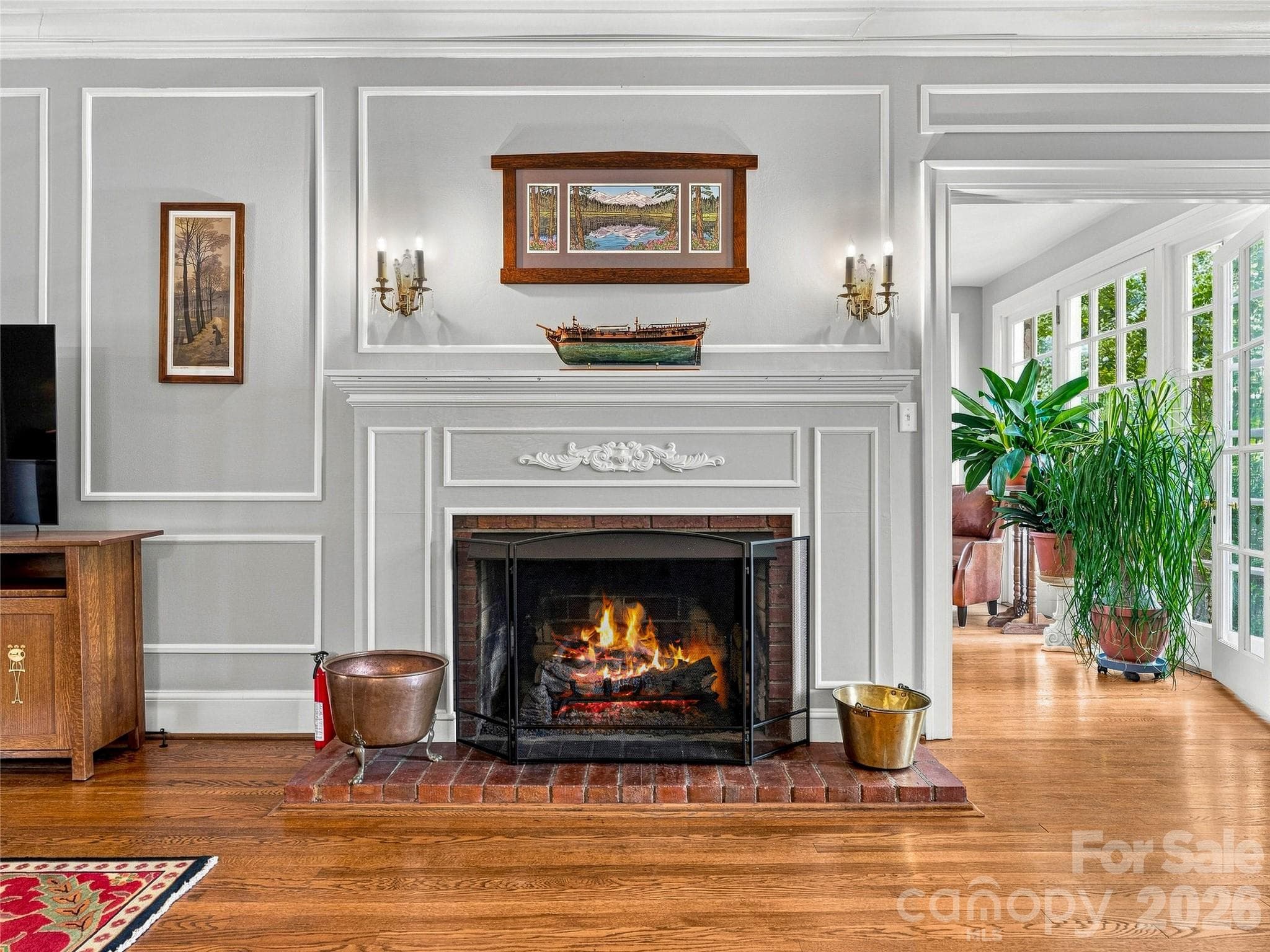 Elegant molding and details - 14 Griffing Boulevard, Asheville
