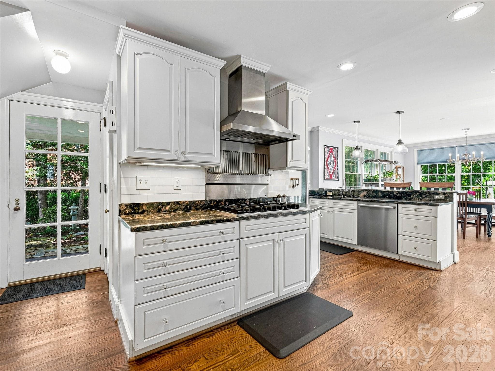 Updated kitchen with professional-style range and generous workspace - 14 Griffing Boulevard, Asheville