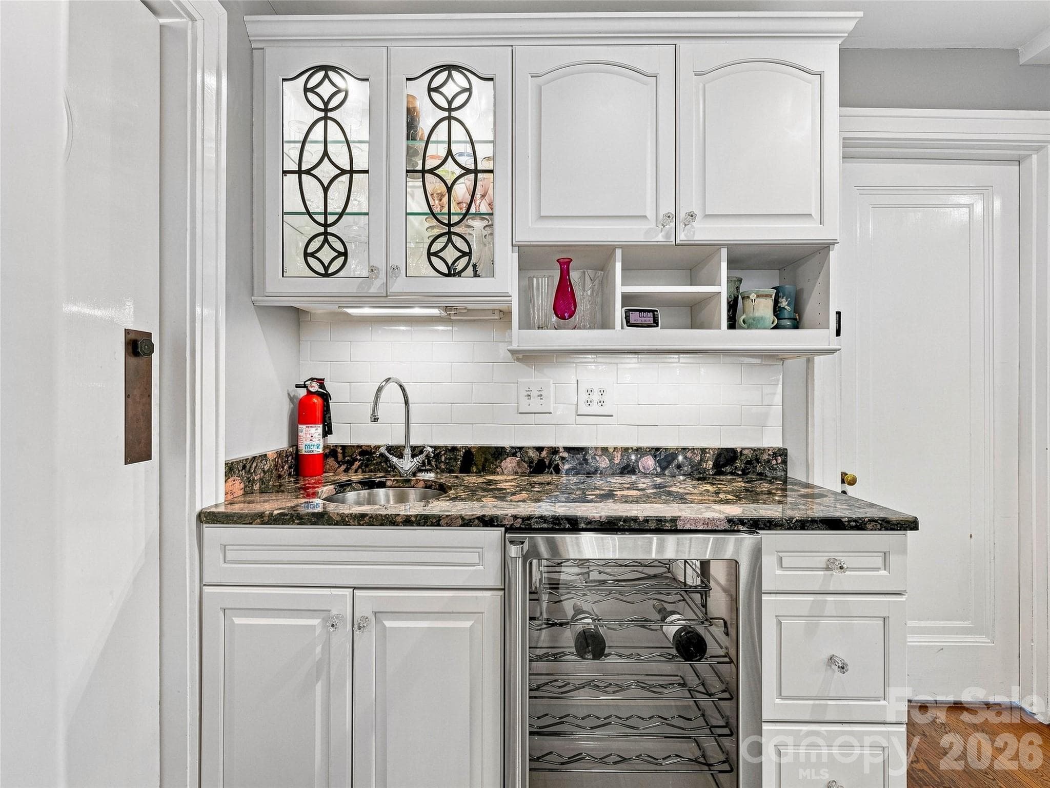 Convenient wet baar with granite and wine refrigerator - 14 Griffing Boulevard, Asheville