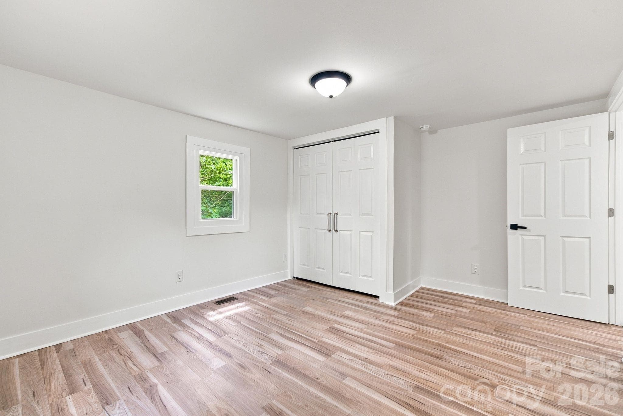 Single Family Residence at 1325 King Road, Salisbury, photo 12 of 29