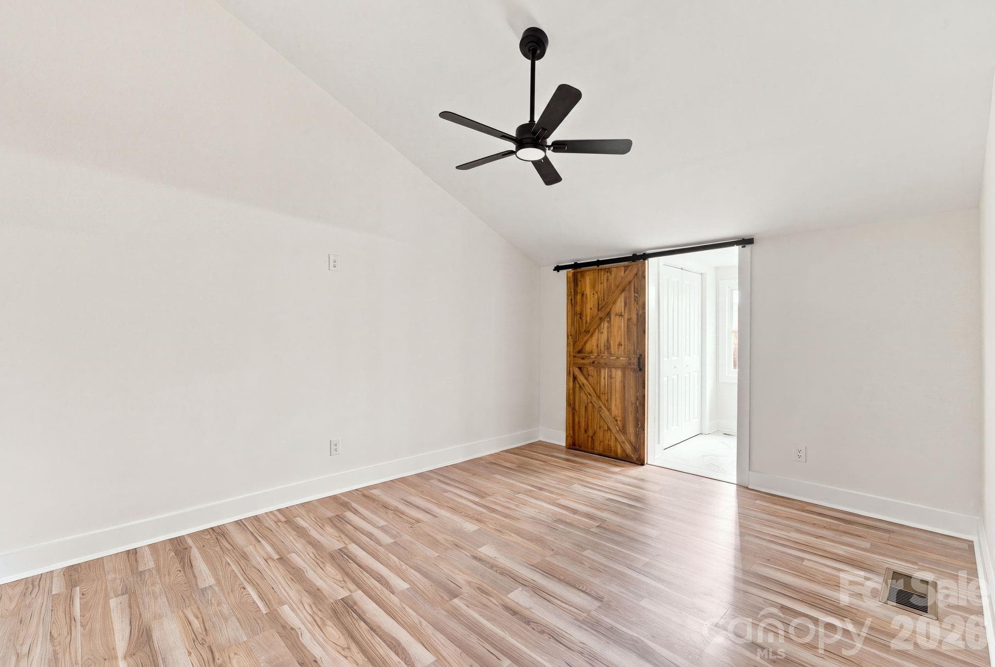 Single Family Residence at 1325 King Road, Salisbury, photo 15 of 29