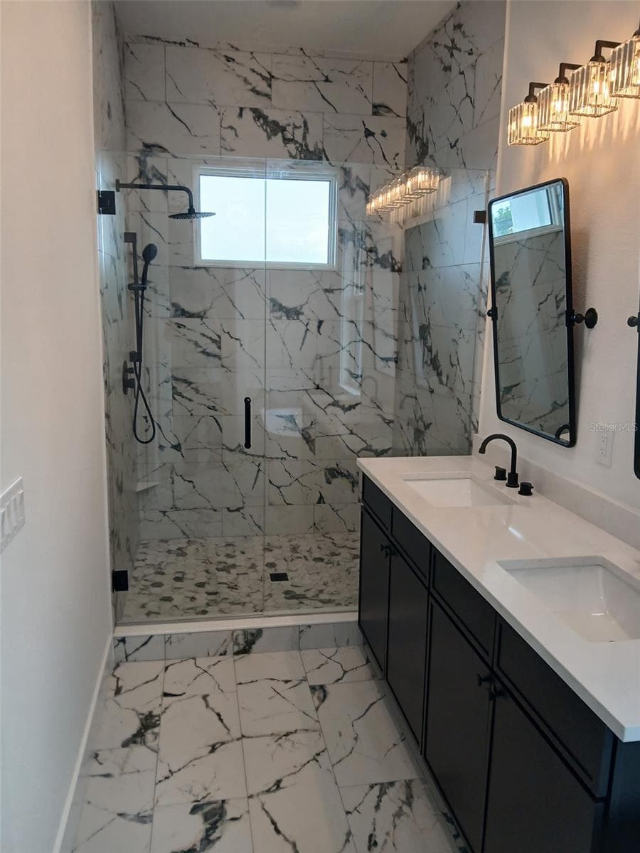 Townhouse at 1525 29TH AVE N, ST PETERSBURG, photo 17 of 24