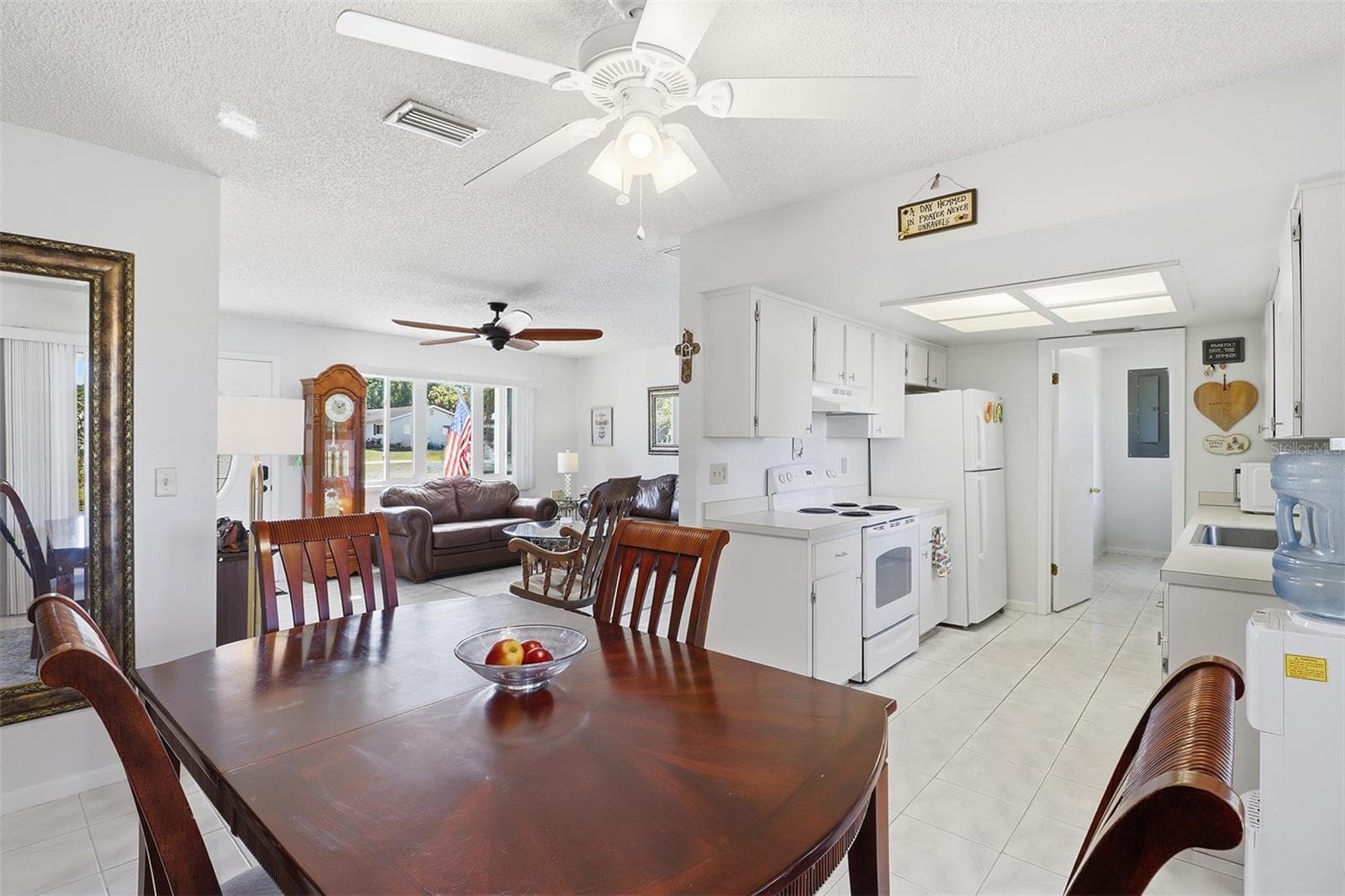 Single Family Residence at 8571 SW 105TH PL, OCALA, photo 17 of 46