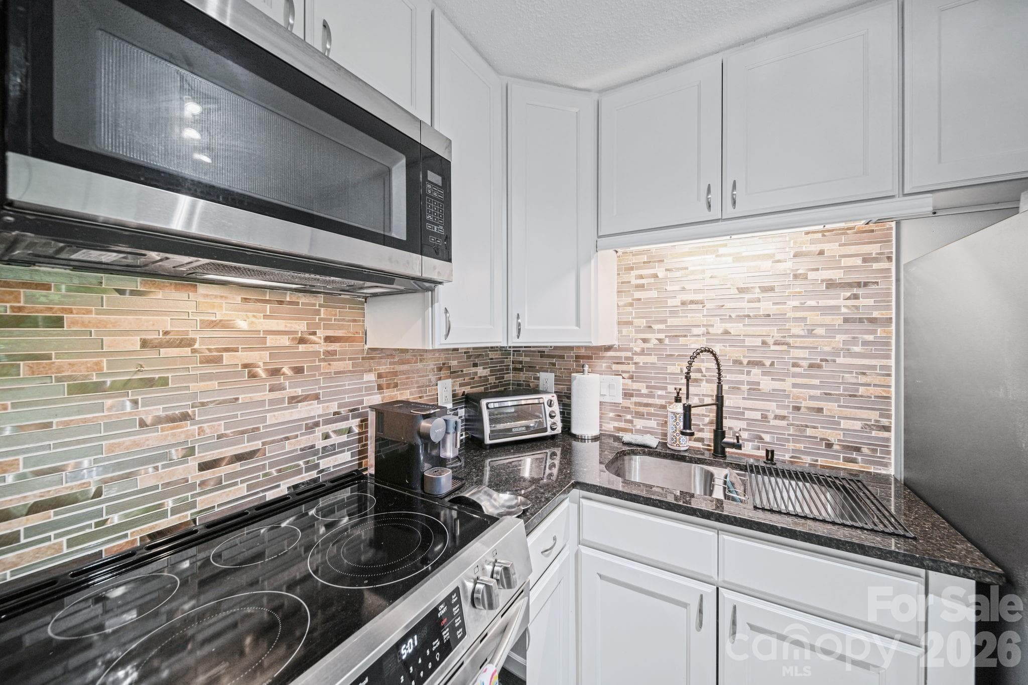 Condominium at 503 Gooseneck Drive, Cary, photo 23 of 42