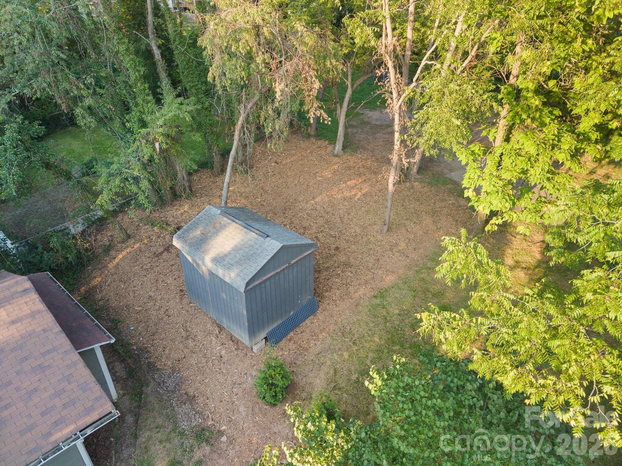 Single Family Residence at 124 State Street, Asheville, photo 20 of 28