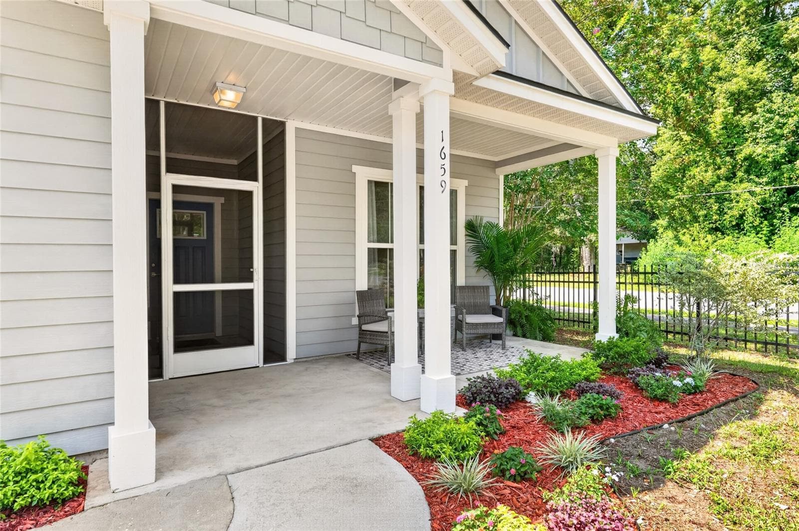 Front porch - 1659 NW 34TH AVE, GAINESVILLE