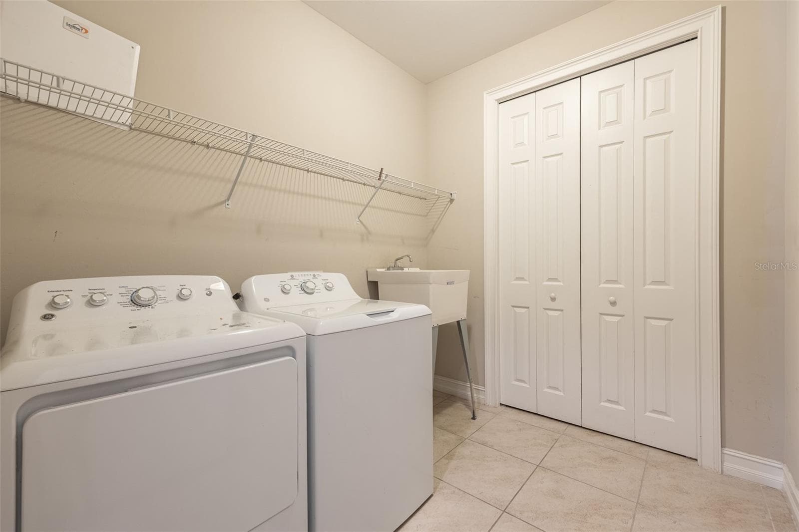 Single Family Residence at 3987 ASHENTREE CT, FORT MYERS, photo 37 of 54