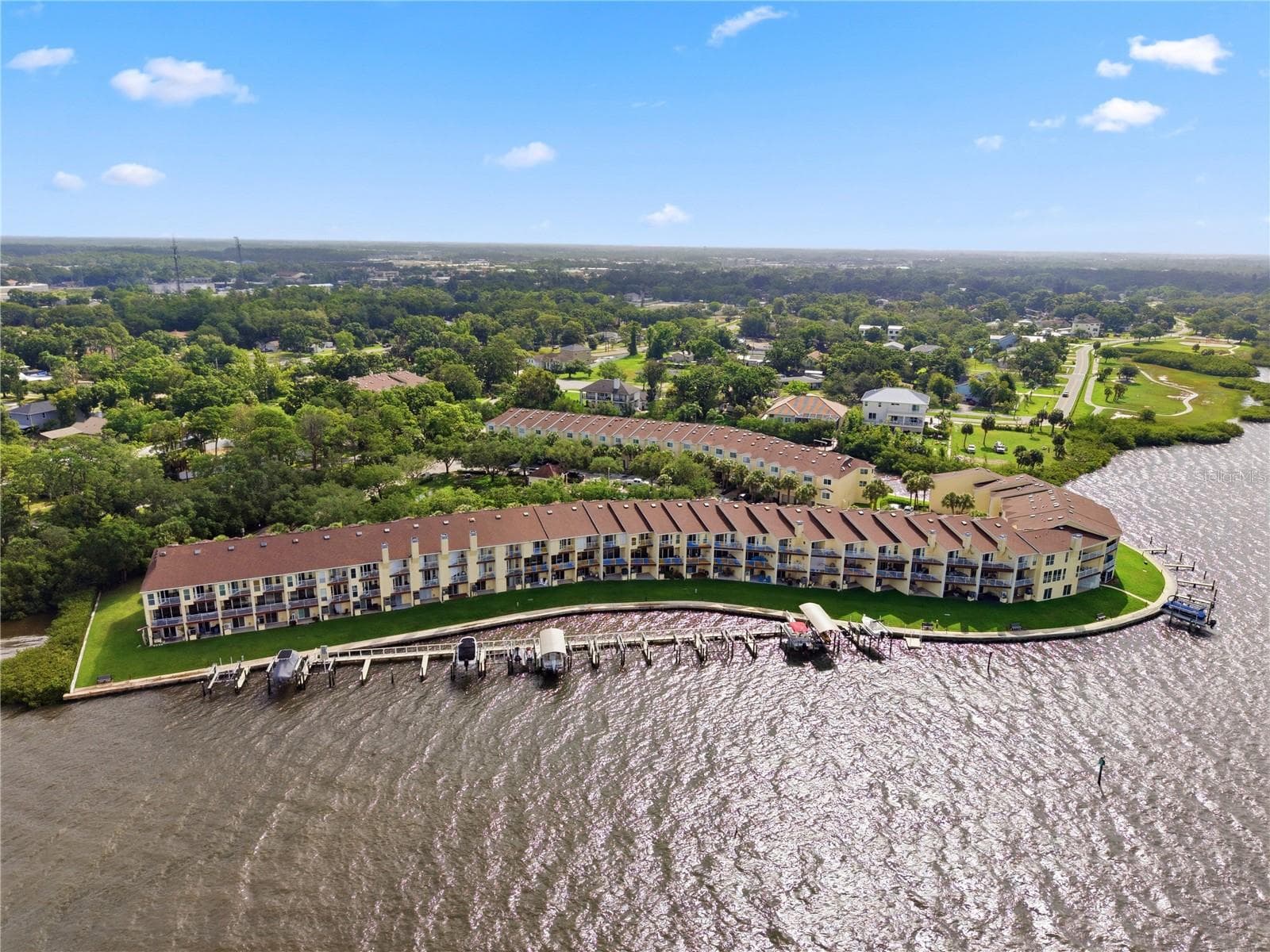 water access community - 117 BRENT CIR, OLDSMAR
