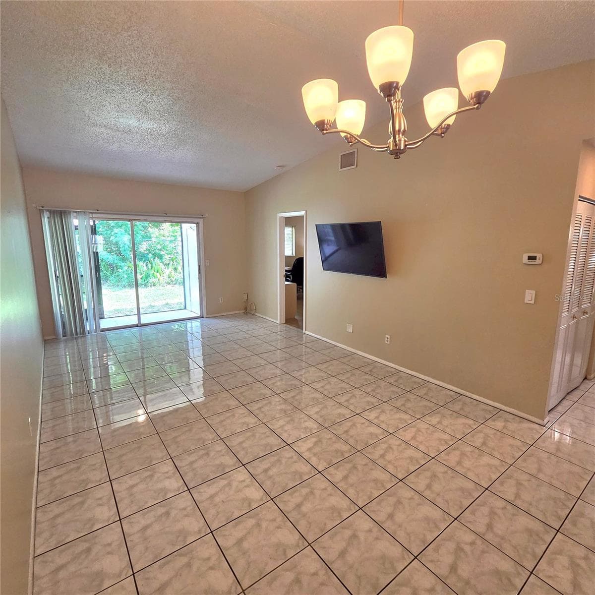Villa at 7249 PARKSIDE VILLAS DR N, ST PETERSBURG, photo 5 of 42