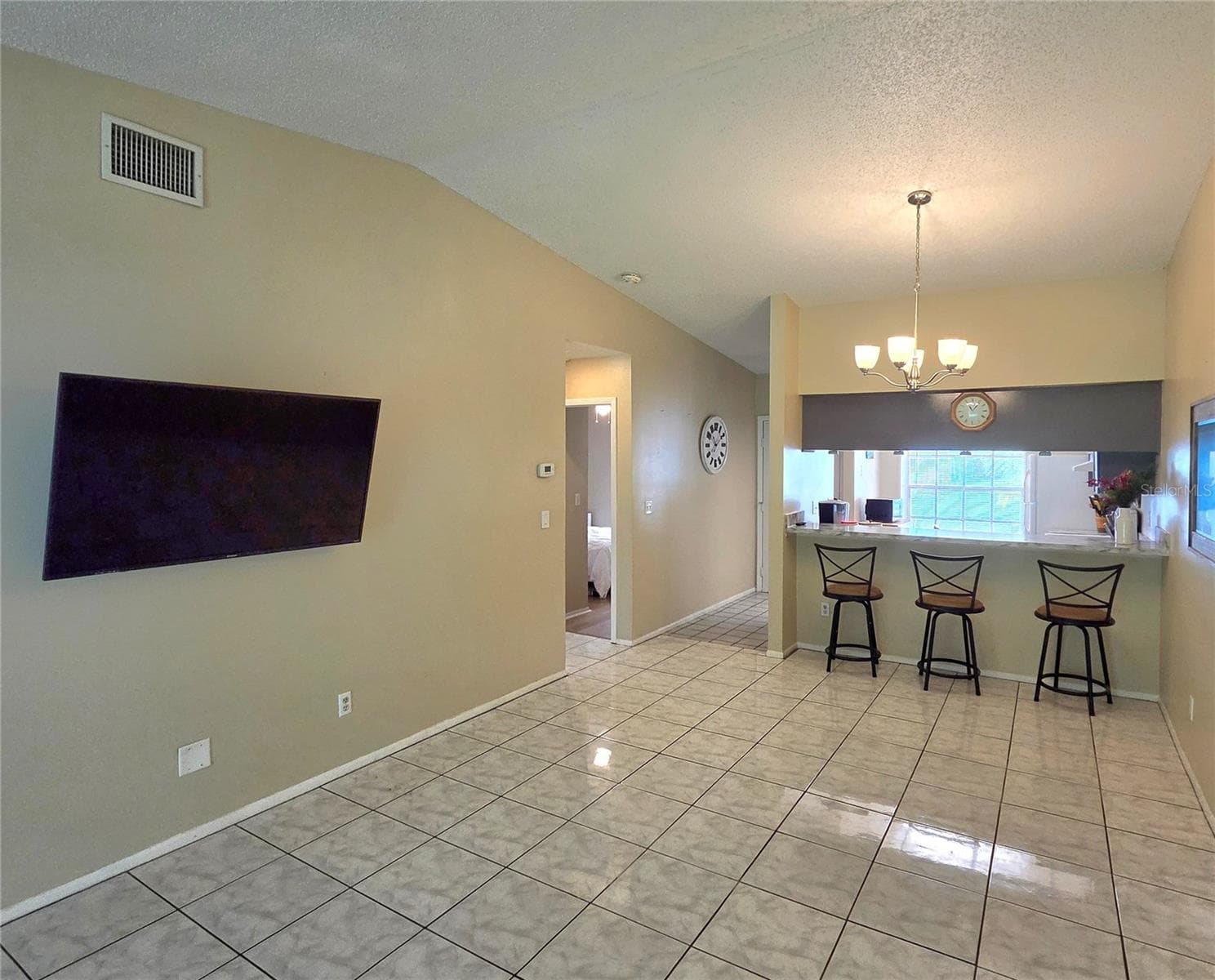 Villa at 7249 PARKSIDE VILLAS DR N, ST PETERSBURG, photo 7 of 42
