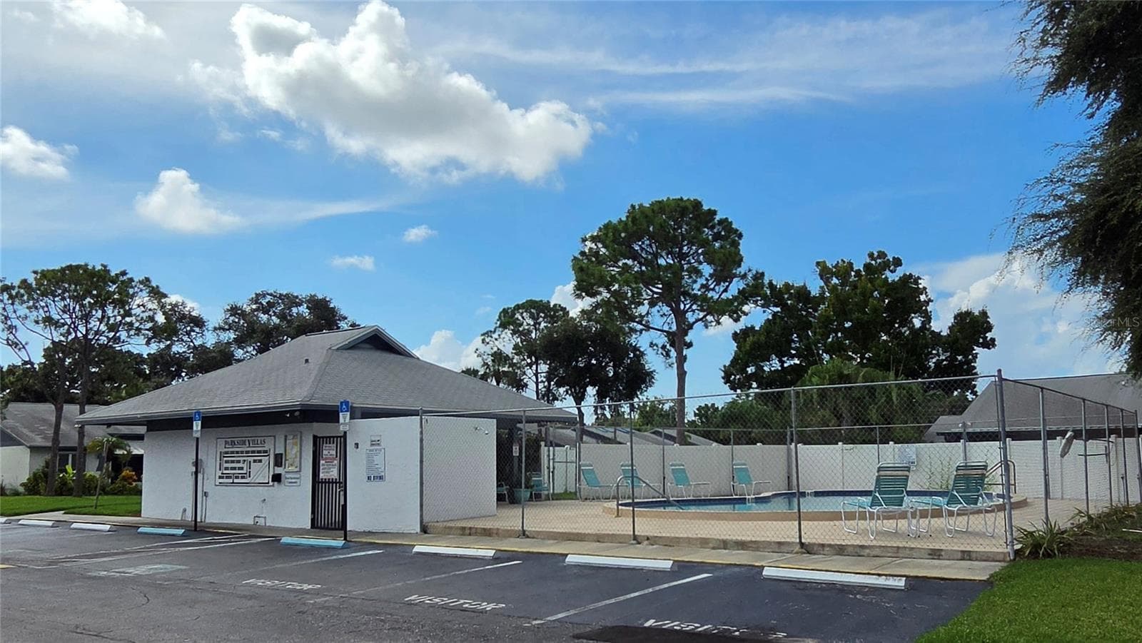 Villa at 7249 PARKSIDE VILLAS DR N, ST PETERSBURG, photo 36 of 42