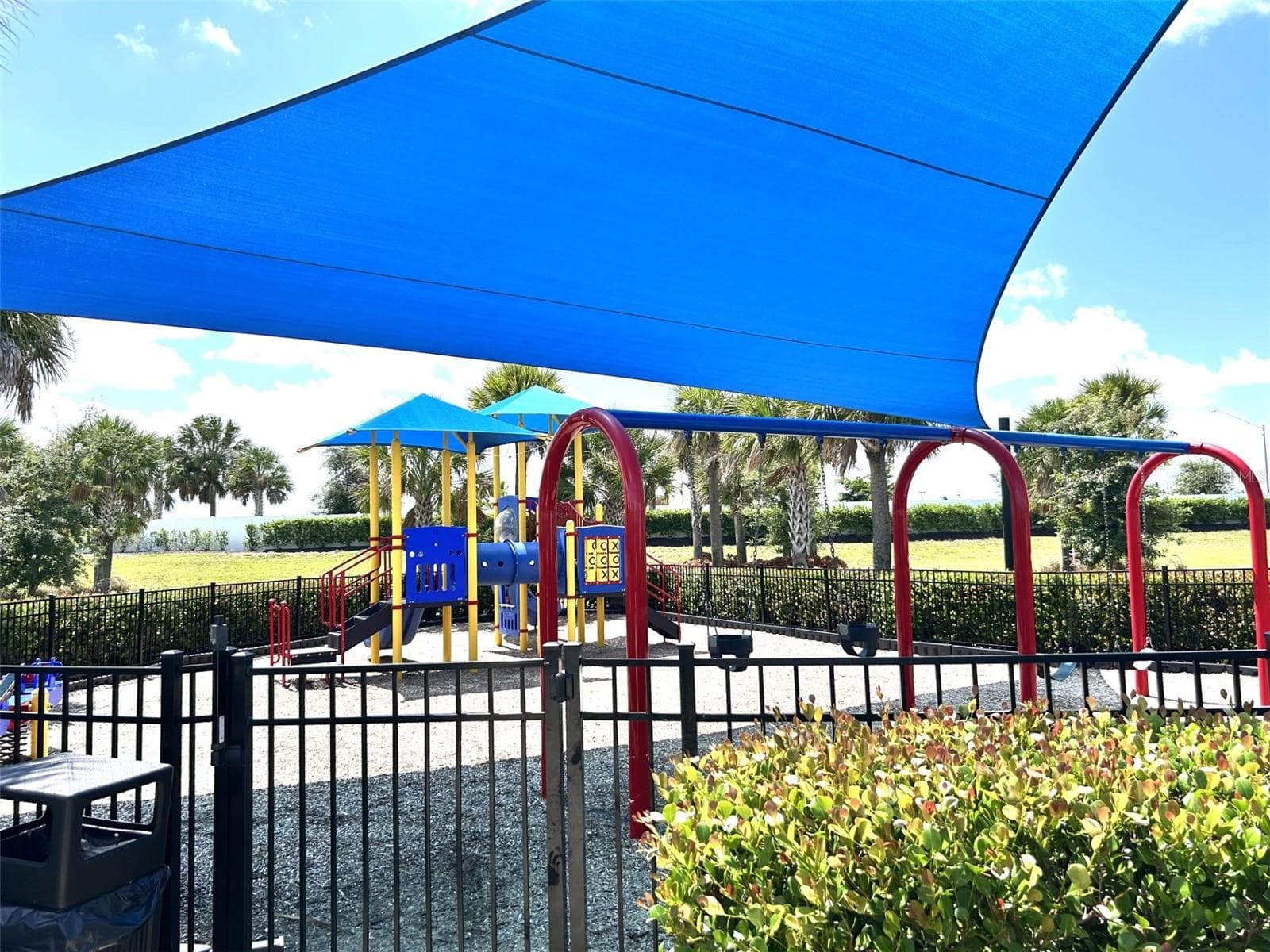 Lorriane Lakes Playscape - 15008 MISTY WATER XING, BRADENTON
