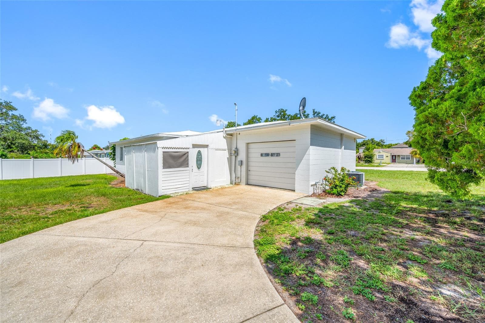 Single Family Residence at 5000 9TH AVE N, ST PETERSBURG, photo 33 of 44