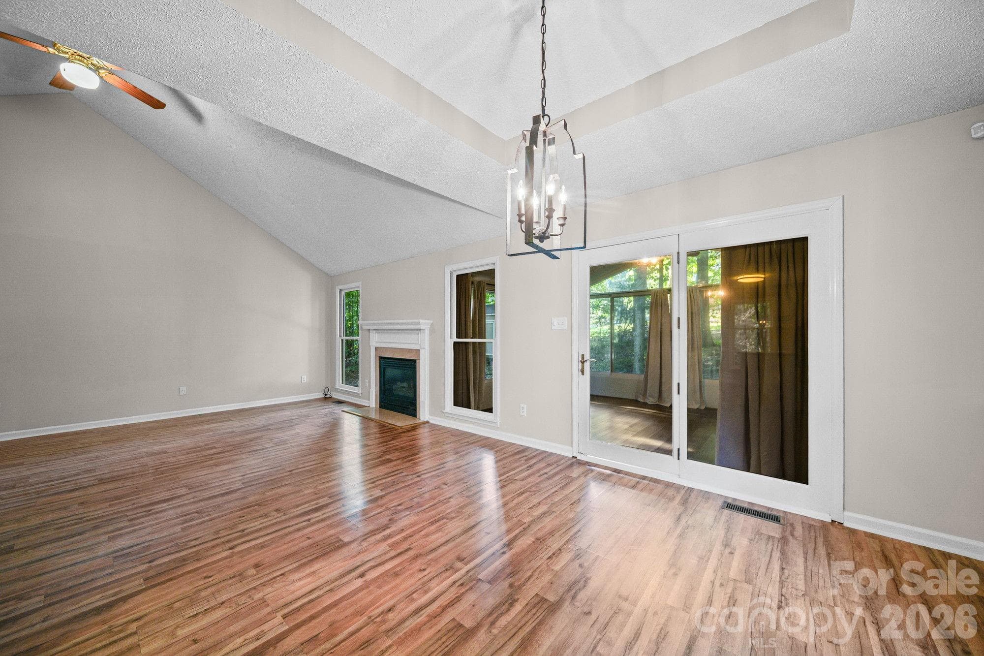 Single Family Residence at 821 Deer Path Place, Mooresville, photo 11 of 35
