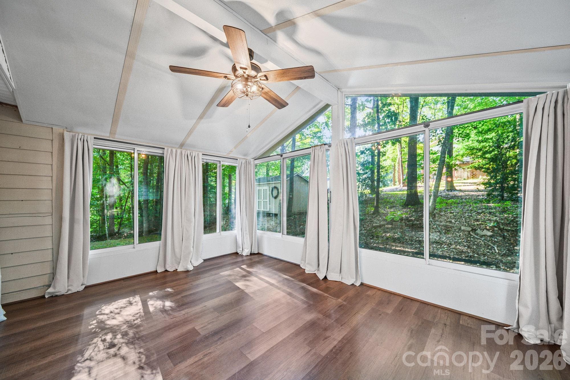 Single Family Residence at 821 Deer Path Place, Mooresville, photo 16 of 35