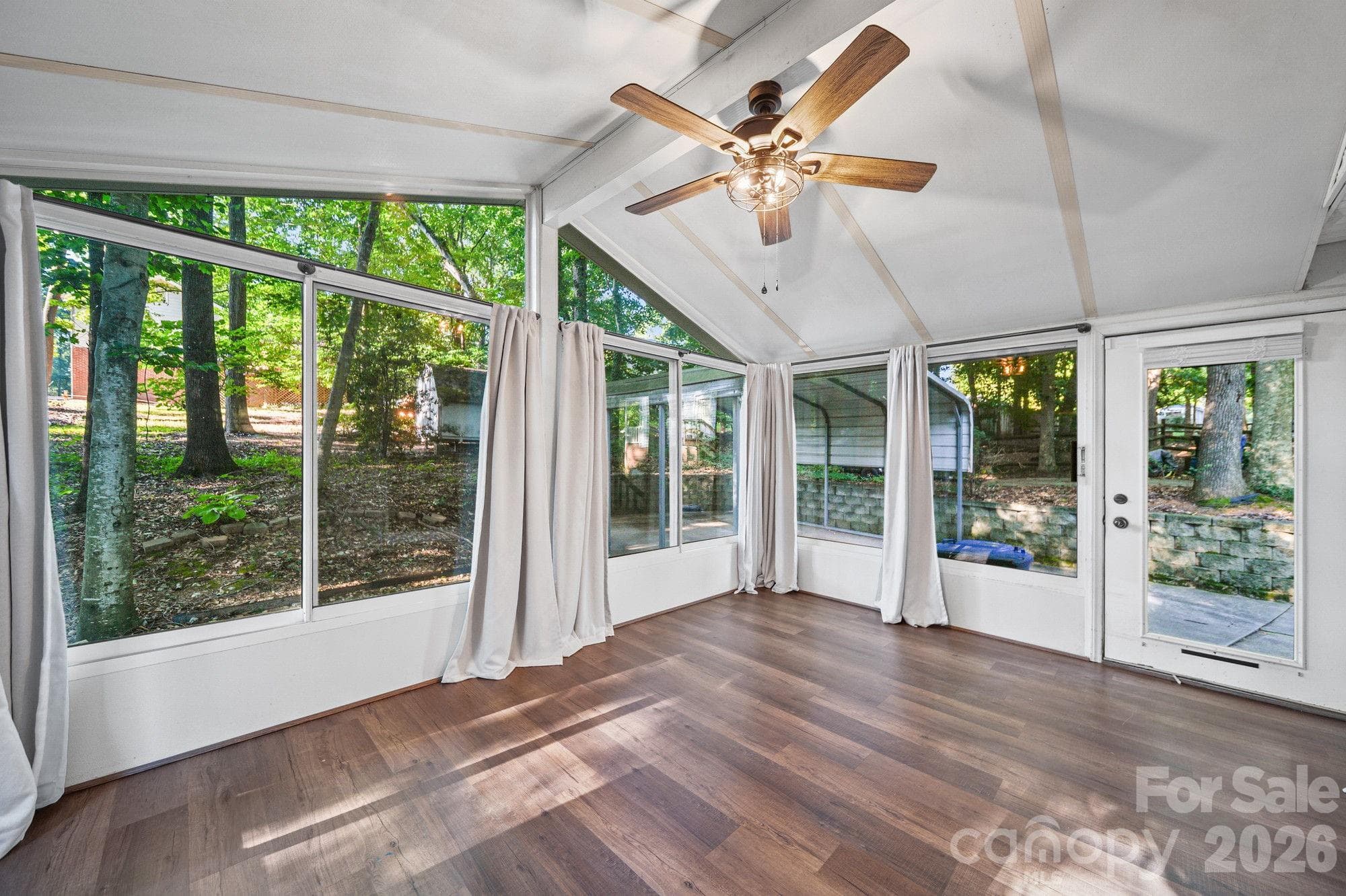 Single Family Residence at 821 Deer Path Place, Mooresville, photo 17 of 35