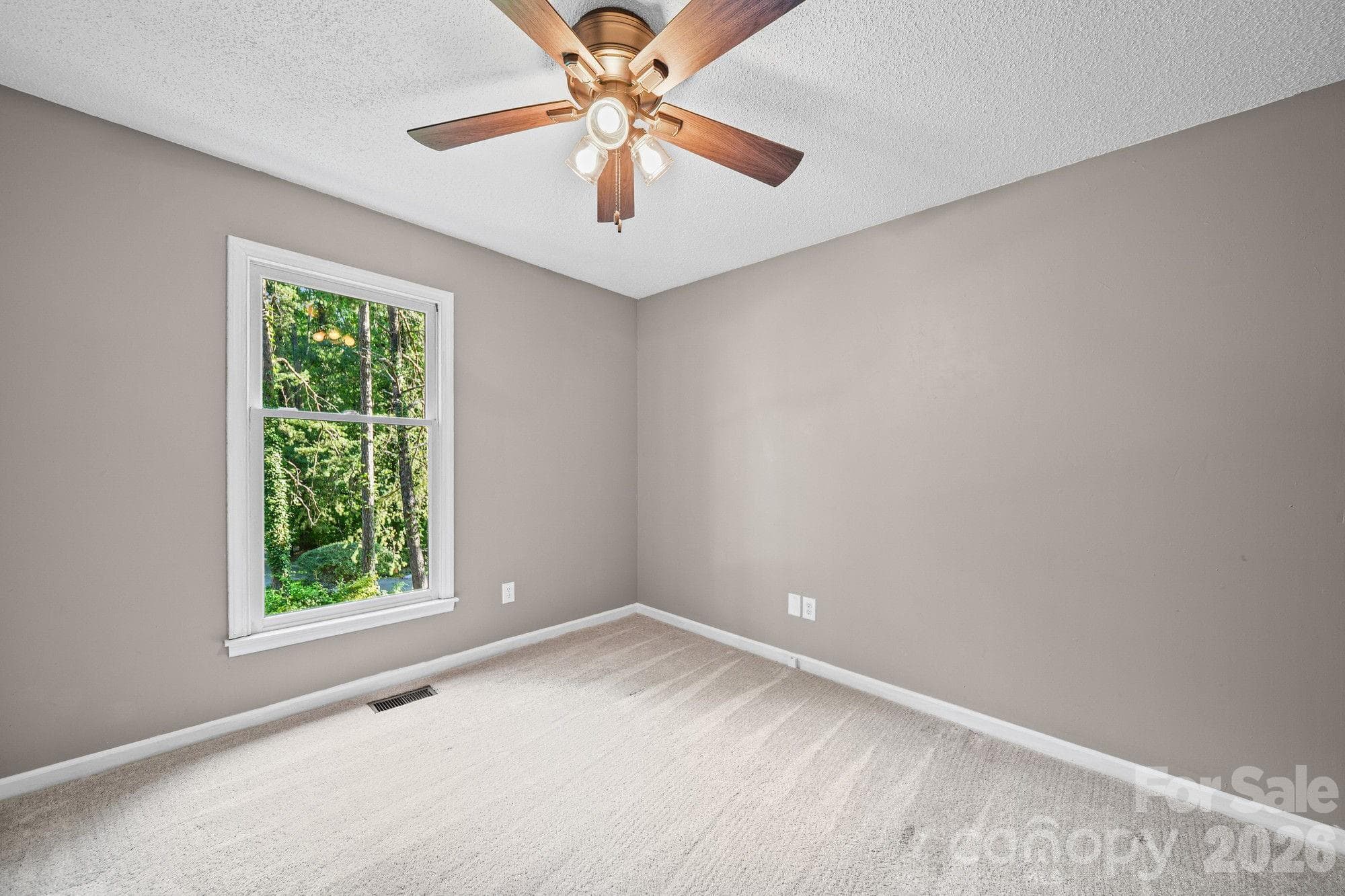 Single Family Residence at 821 Deer Path Place, Mooresville, photo 20 of 35