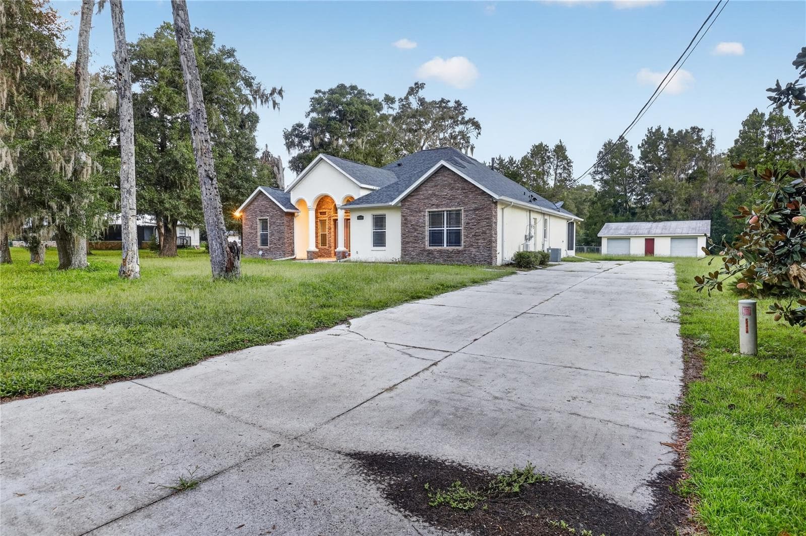 Single Family Residence at 3049 W LAUREL ST, LECANTO, photo 2 of 38
