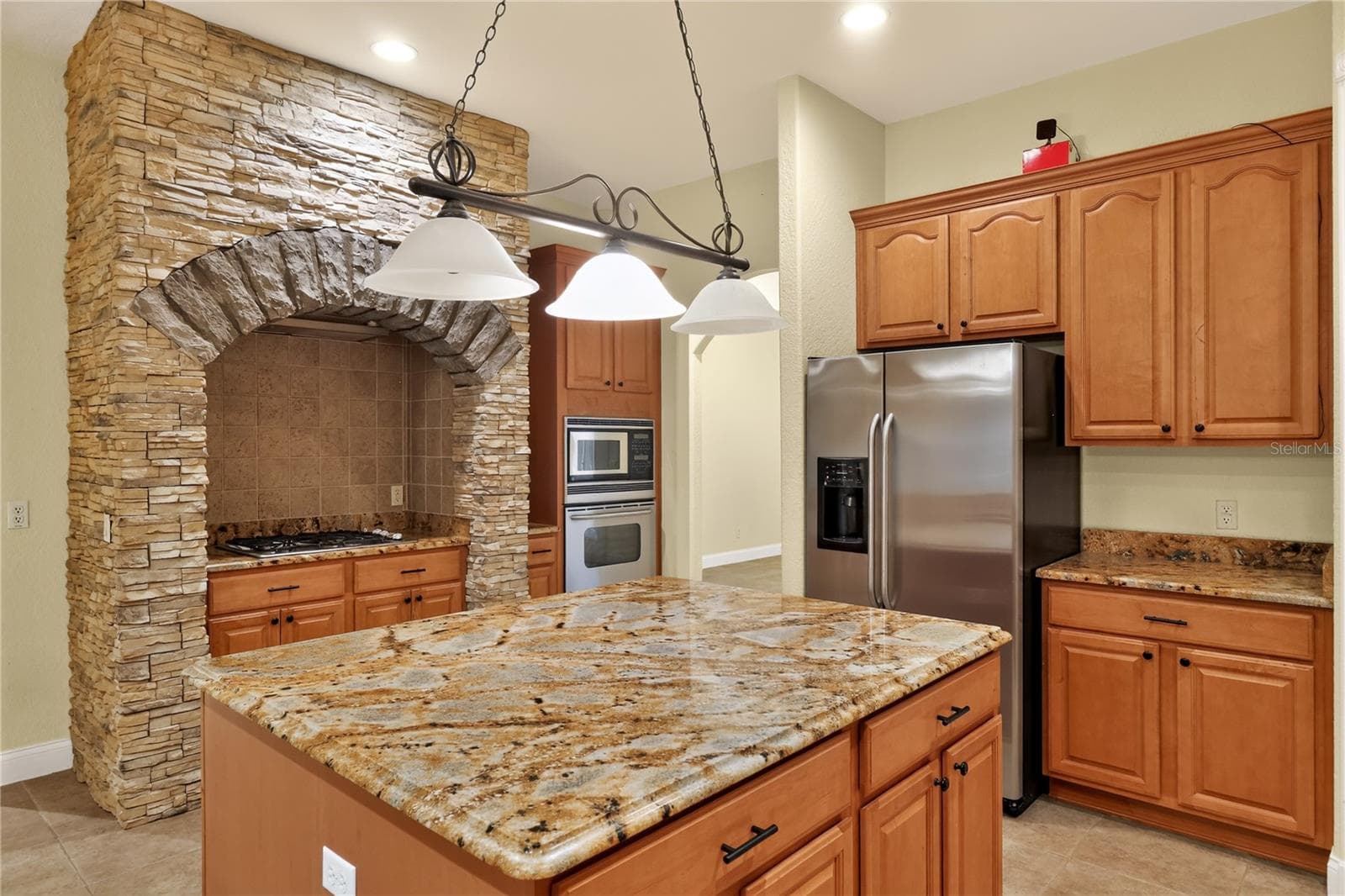 Single Family Residence at 3049 W LAUREL ST, LECANTO, photo 5 of 38
