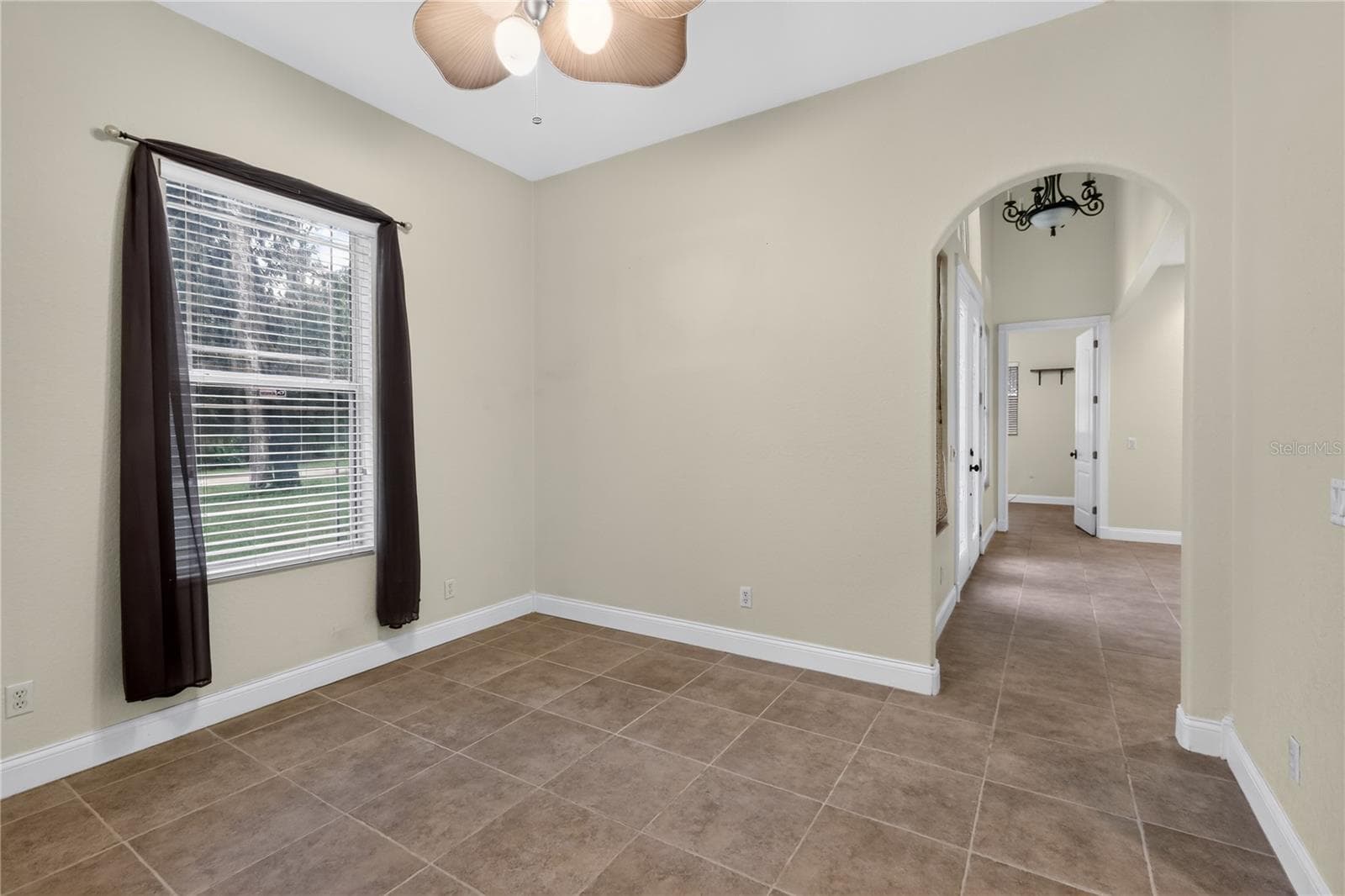 Single Family Residence at 3049 W LAUREL ST, LECANTO, photo 13 of 38