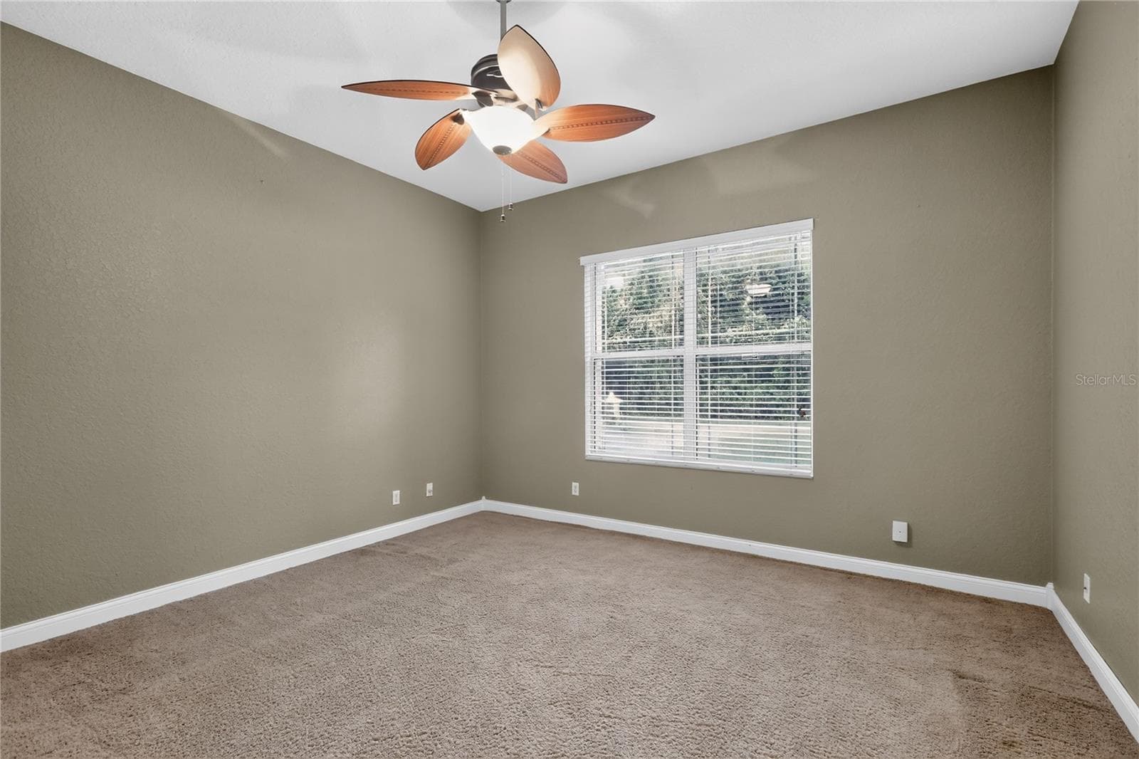 Single Family Residence at 3049 W LAUREL ST, LECANTO, photo 15 of 38