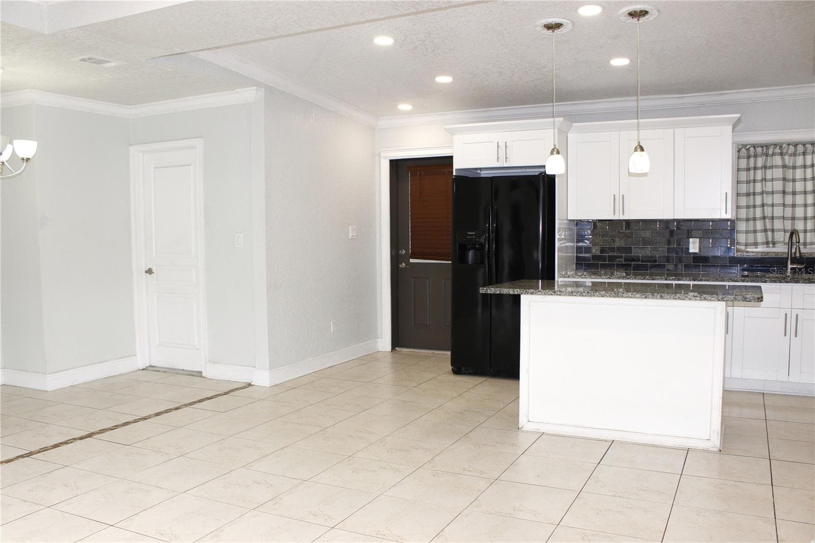 Single Family Residence at 3201 RIVER GROVE DR, TAMPA, photo 6 of 82