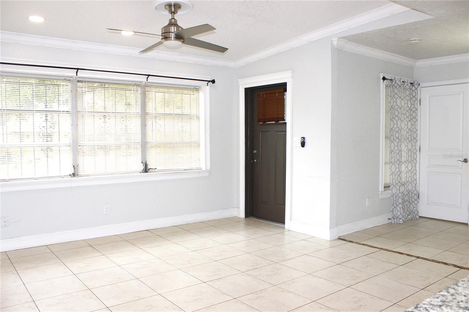 Single Family Residence at 3201 RIVER GROVE DR, TAMPA, photo 12 of 82