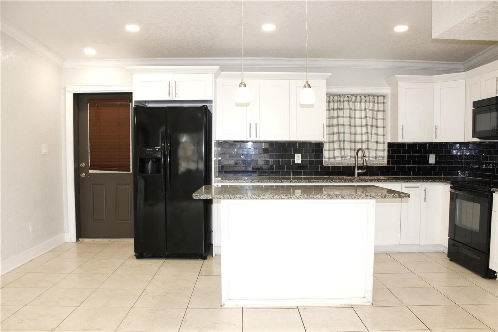 Single Family Residence at 3201 RIVER GROVE DR, TAMPA, photo 25 of 82