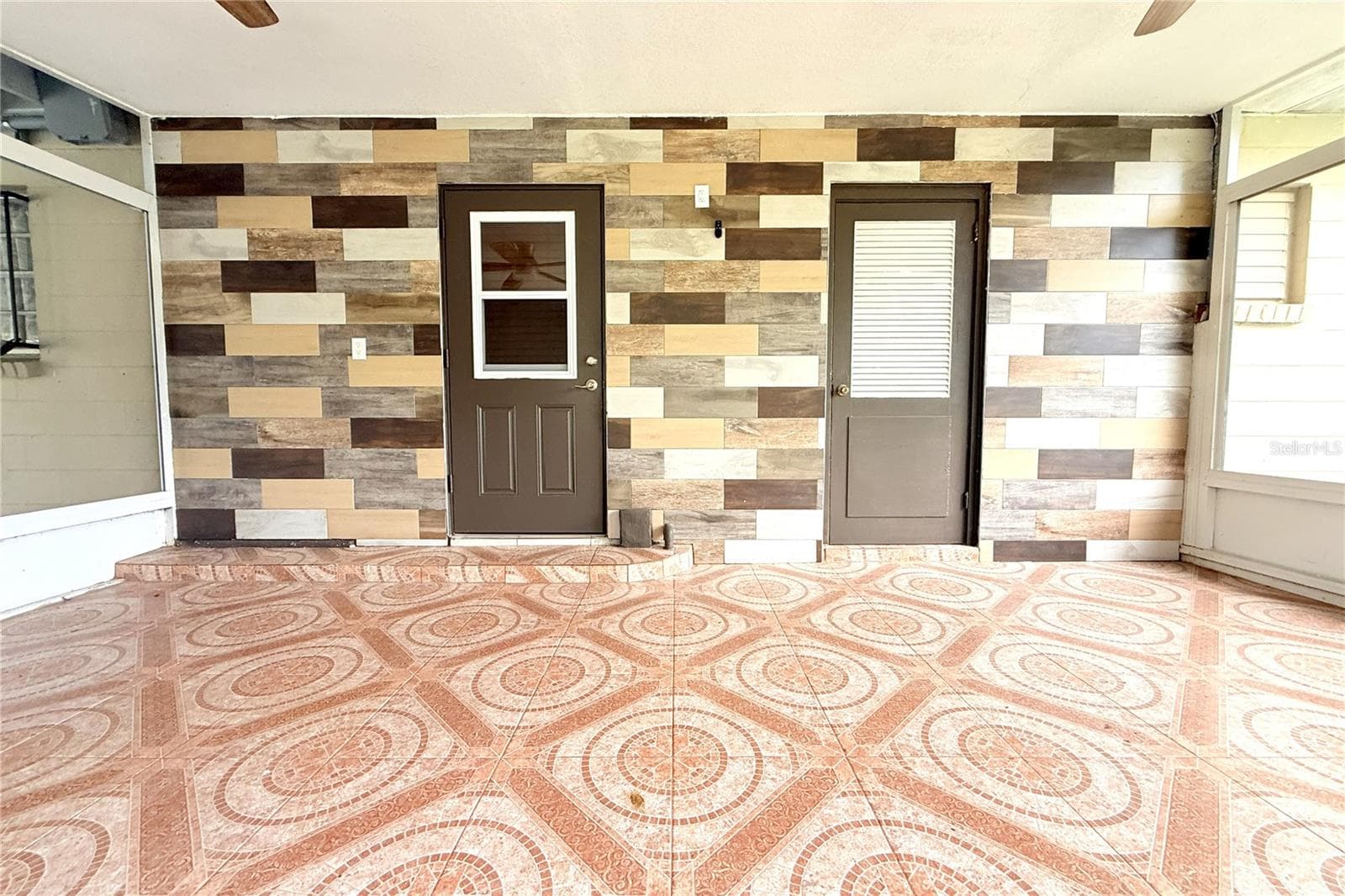 Single Family Residence at 3201 RIVER GROVE DR, TAMPA, photo 54 of 82