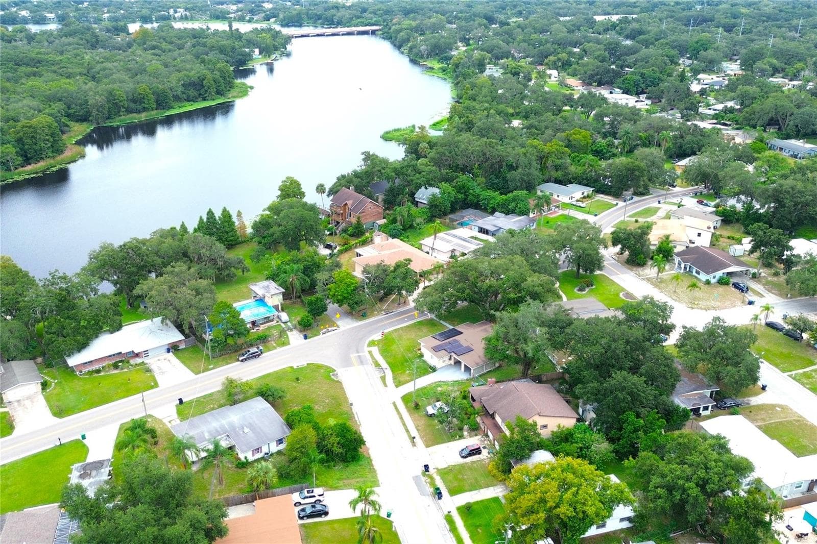 Single Family Residence at 3201 RIVER GROVE DR, TAMPA, photo 81 of 82
