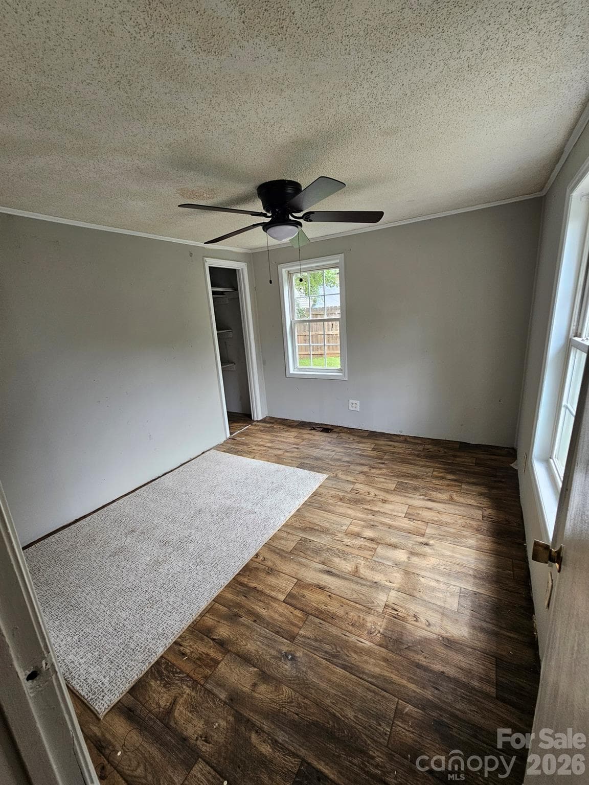 Single Family Residence at 152 Winecoff Avenue NW, Concord, photo 4 of 10