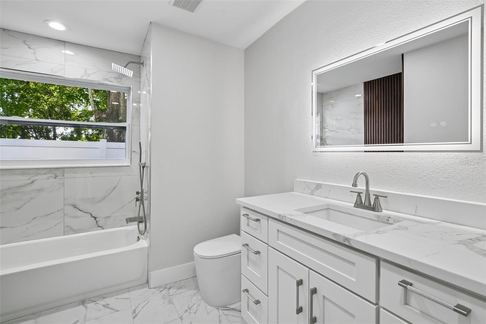 Bathroom 2 - 3093 CREST DR, CLEARWATER