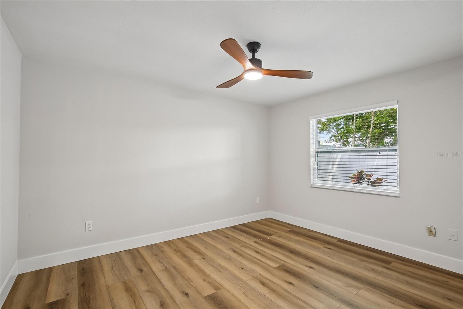 Bedroom 3 - 3093 CREST DR, CLEARWATER