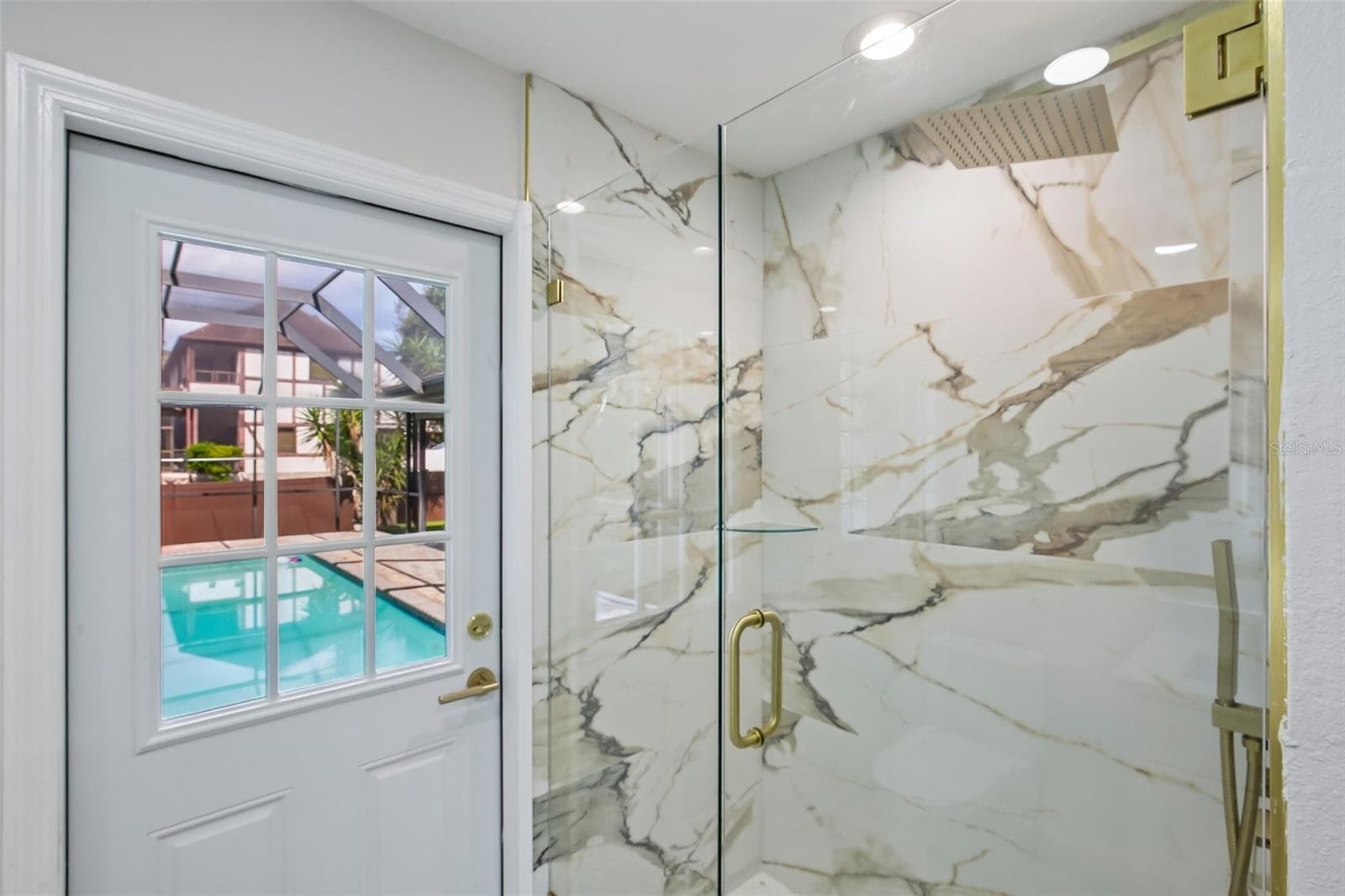 Bathroom 3 & Pool Access - 3093 CREST DR, CLEARWATER