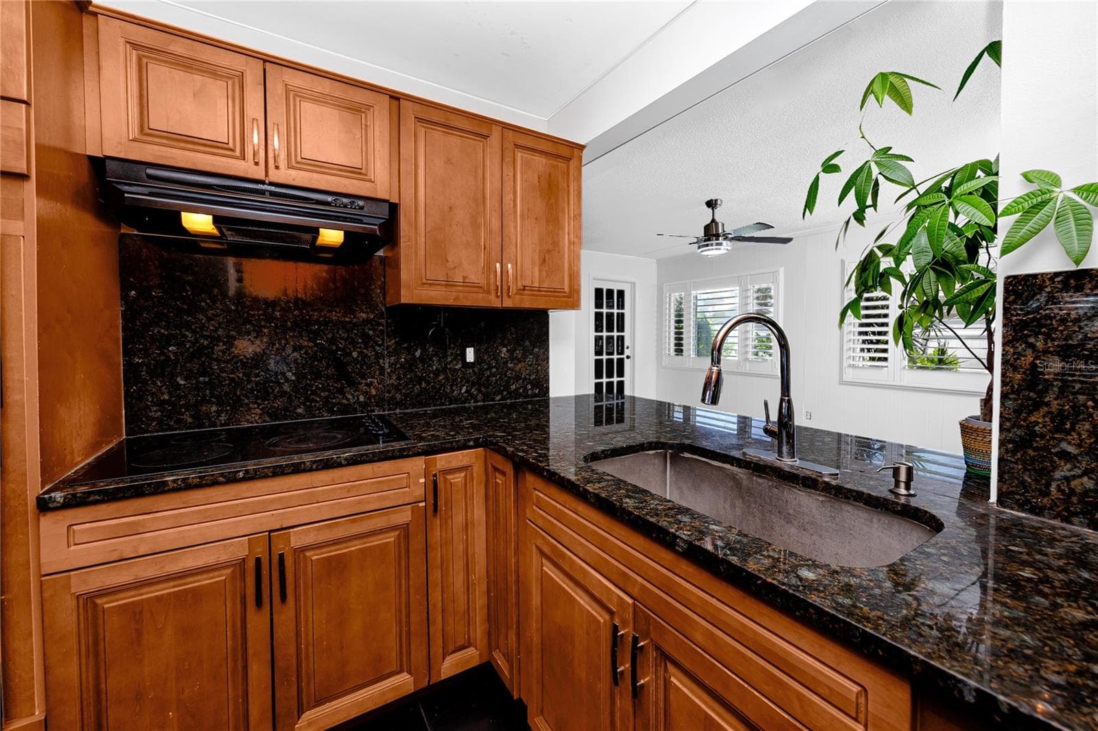 Kitchen with granite - 1744 HARBOR CIR E, LARGO