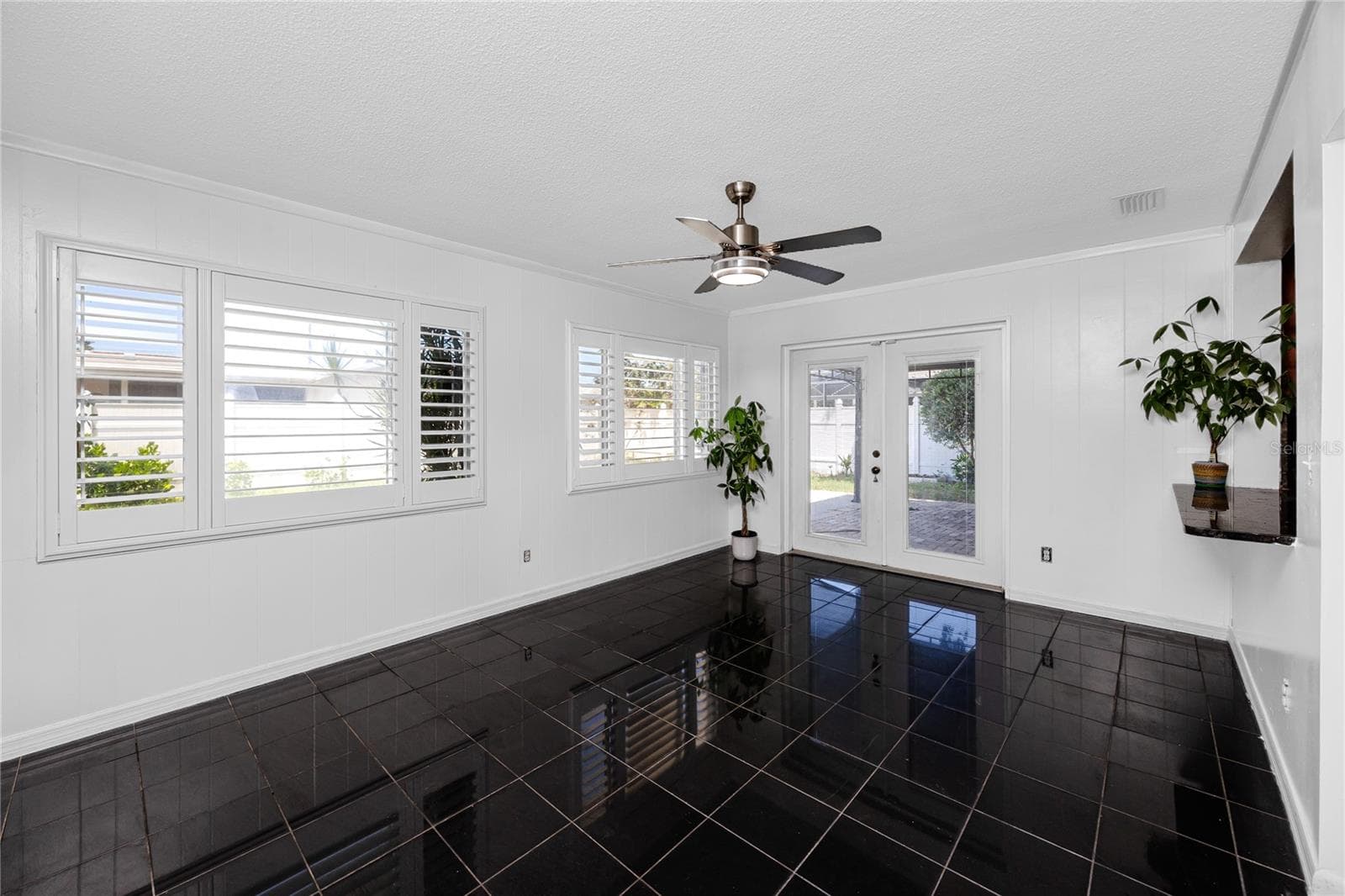 Single Family Residence at 1744 HARBOR CIR E, LARGO, photo 21 of 39